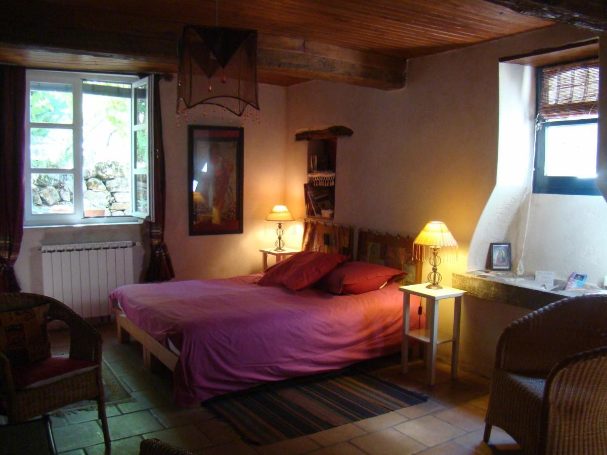 Bed and Breakfast Mas Des Nabieres Saint-Martial  Zewnętrze zdjęcie
